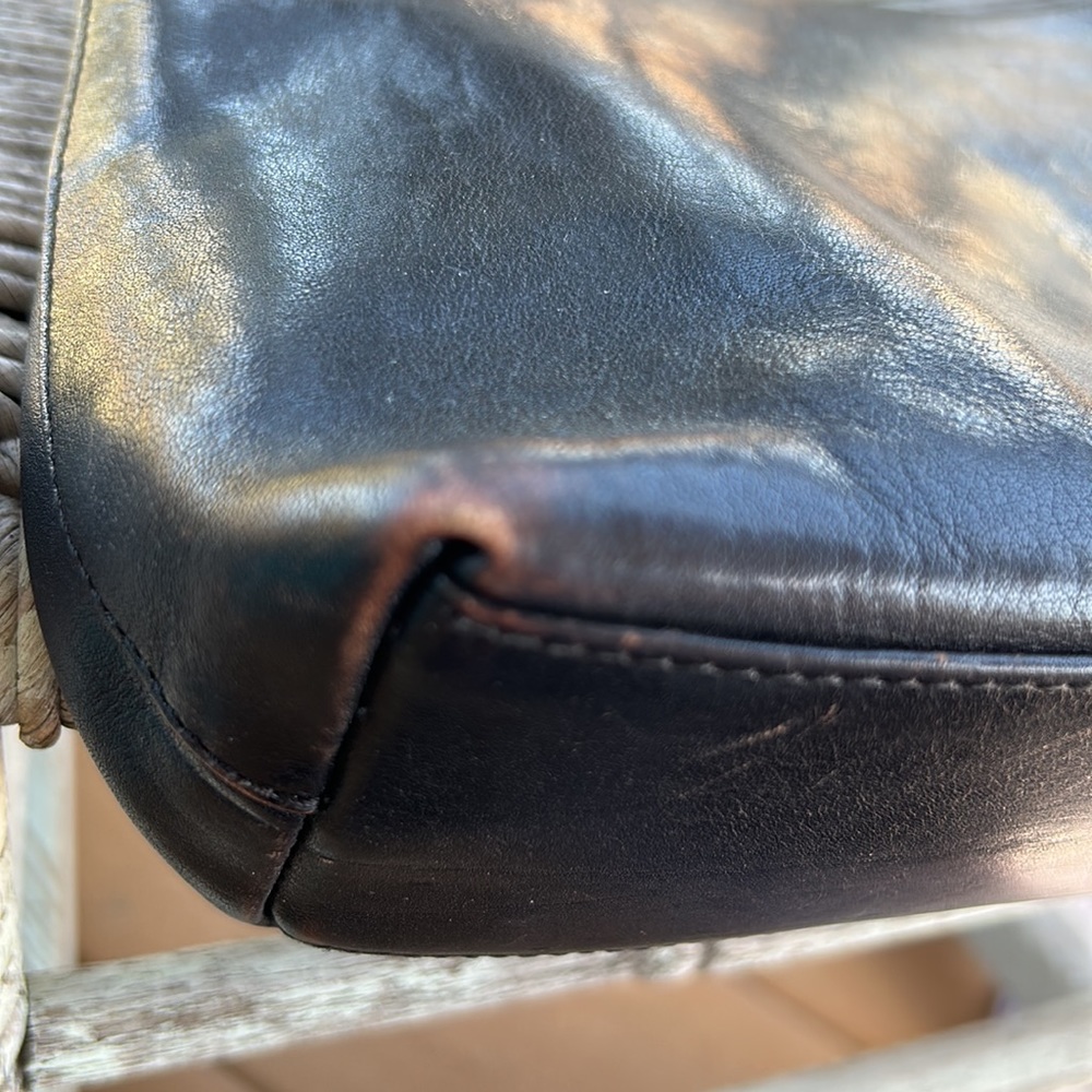 HOBO Black Leather Small Shoulder Bag~please read! - Picture 13 of 16